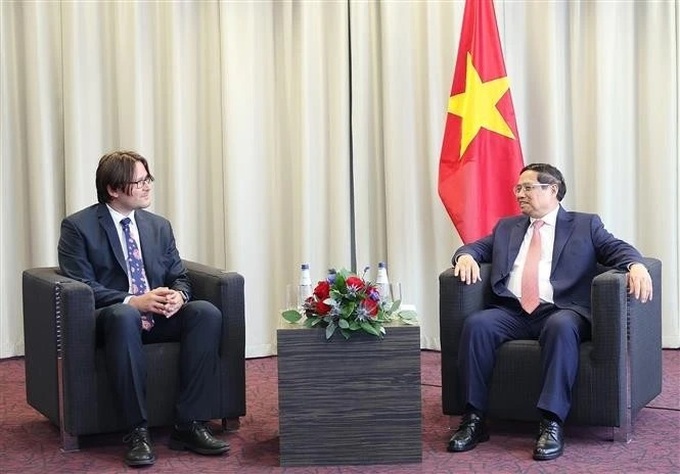 Prime Minister works with Estonian firms to accelerate projects in Vietnam - 1
