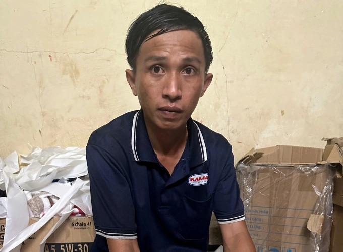 Ho Chi Minh City police bust major counterfeit motor oil ring - 1