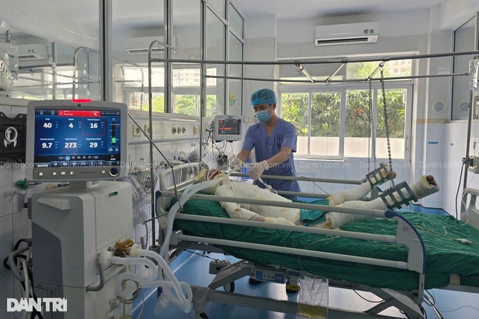 Doctors call for help to save man critically injured by electric burns - 1 Doctors call for help to save man critically injured by electric burns - 1