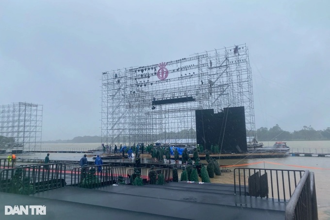 Miss Vietnam 2024 finale postponed due to heavy rain - 1 Miss Vietnam 2024 finale postponed due to heavy rain - 1
