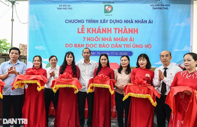 Dantri completes seven houses for low-income Phu Tho families - 1 Dantri completes seven houses for low-income Phu Tho families - 1
