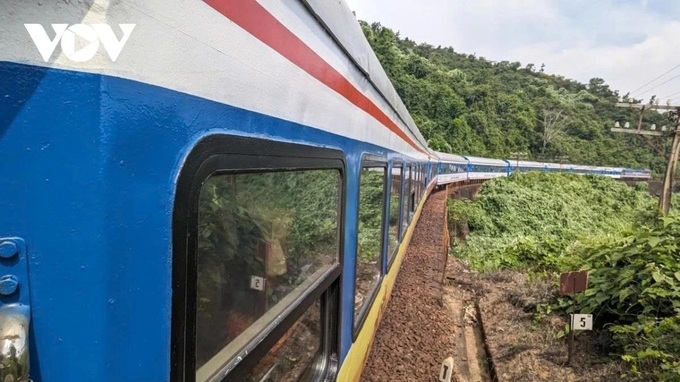 Vietnam’s North-South Express named world’s best train ride - 1 Vietnam’s North-South Express named world’s best train ride - 1
