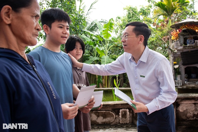 Dantri readers fund homes for three low-income Hanoi families - 6 Dantri readers fund homes for three low-income Hanoi families - 6