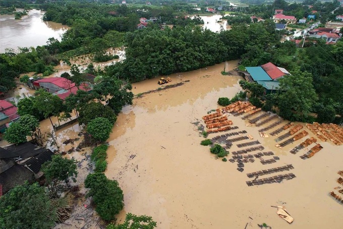 Hundreds evacuated as Lang Son floods isolate multiple areas - 1 Hundreds evacuated as Lang Son floods isolate multiple areas - 1