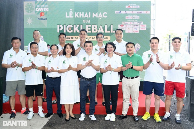 Dantri pickleball tournament raises funds to build homes for the poor - 2 Dantri pickleball tournament raises funds to build homes for the poor - 2