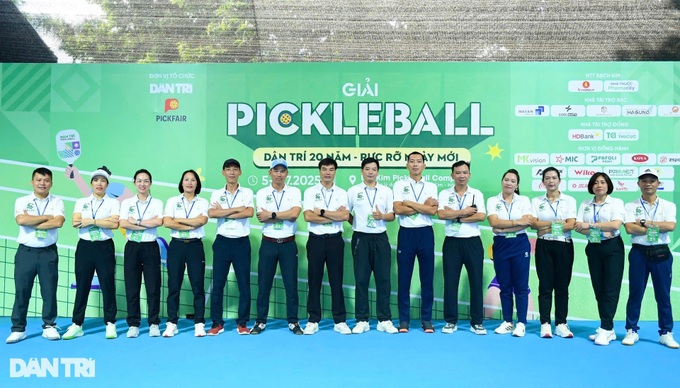 Dantri pickleball tournament raises funds to build homes for the poor - 4 Dantri pickleball tournament raises funds to build homes for the poor - 4