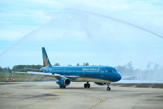 Vietnam Airlines welcomes its 350 millionth passenger - 1 Vietnam Airlines welcomes its 350 millionth passenger - 1