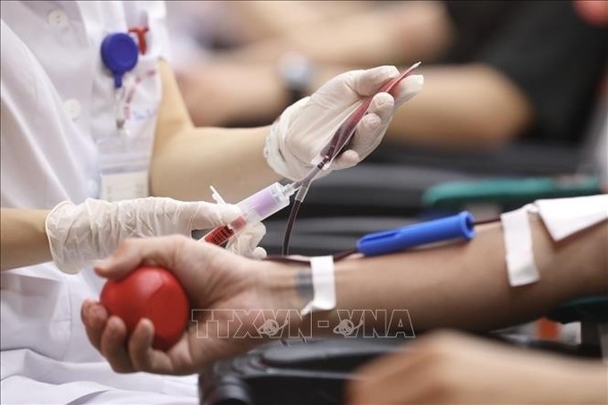 Hanoi blood donation campaign sets to collect 4,000 units of blood - 1 Hanoi blood donation campaign sets to collect 4,000 units of blood - 1