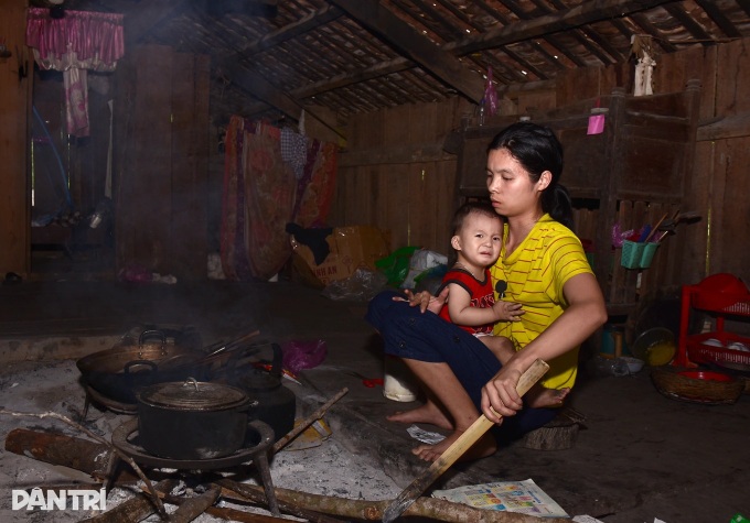 Family of four in Lang Son in dire need of help to rebuild home - 2 Family of four in Lang Son in dire need of help to rebuild home - 2