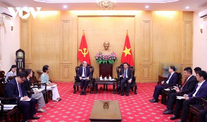 Vietnam and Google explore partnership to boost AI training - 1 Vietnam and Google explore partnership to boost AI training - 1