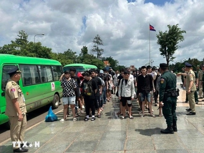 85 Vietnamese citizens repatriated from Cambodia - 1