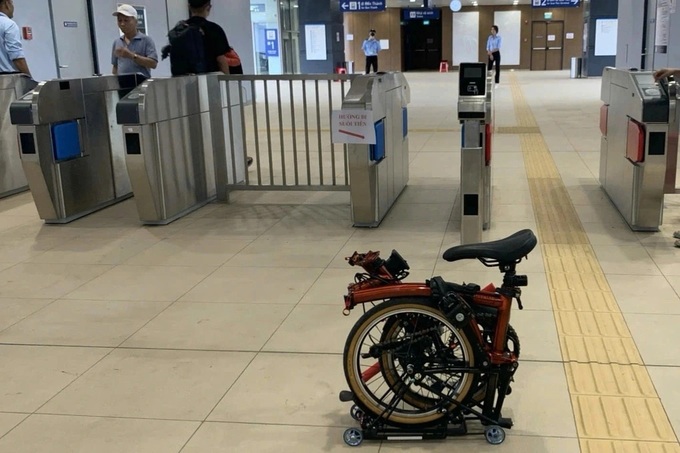 HCM City metro pilots allowing folding bikes on board - 1 HCM City metro pilots allowing folding bikes on board - 1