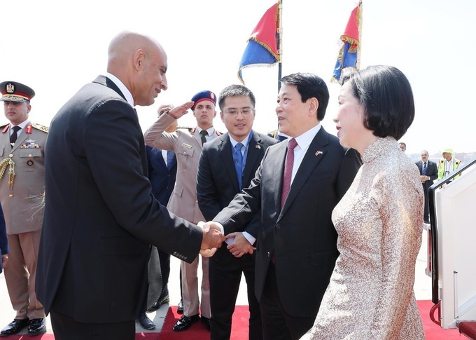 State President Luong Cuong begins state visit to Egypt - 1 State President Luong Cuong begins state visit to Egypt - 1
