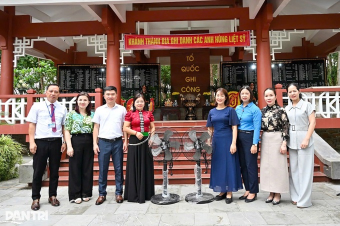 Home affairs ministry builds memorial, funds 10 homes in Lao Cai - 3 Home affairs ministry builds memorial, funds 10 homes in Lao Cai - 3