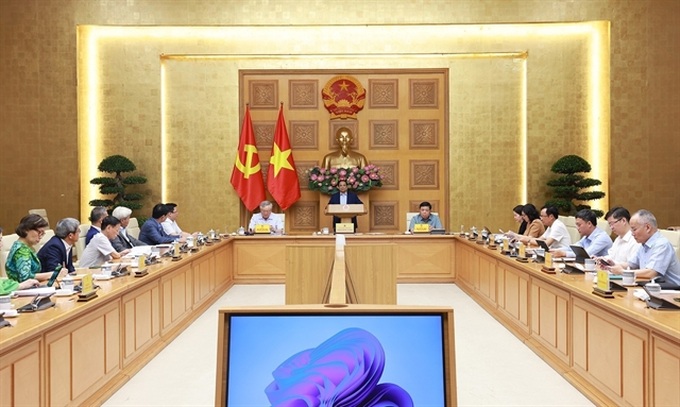 PM calls for private sector's stronger efforts to drive economic growth - 1