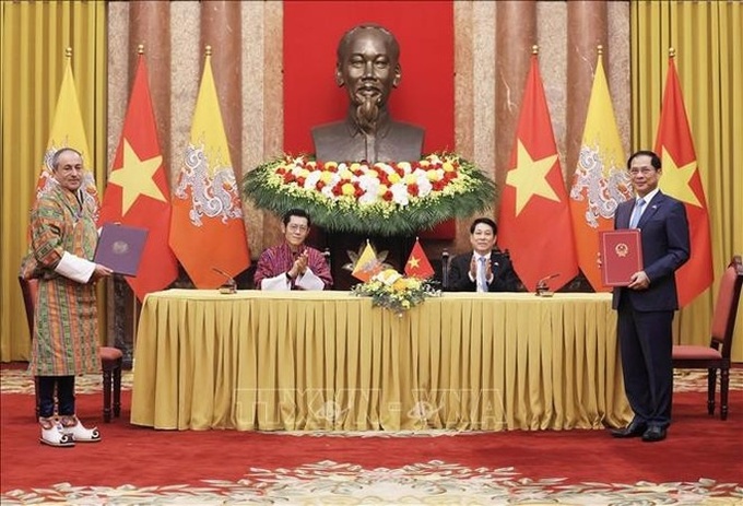 State President holds talks with King of Bhutan - 2