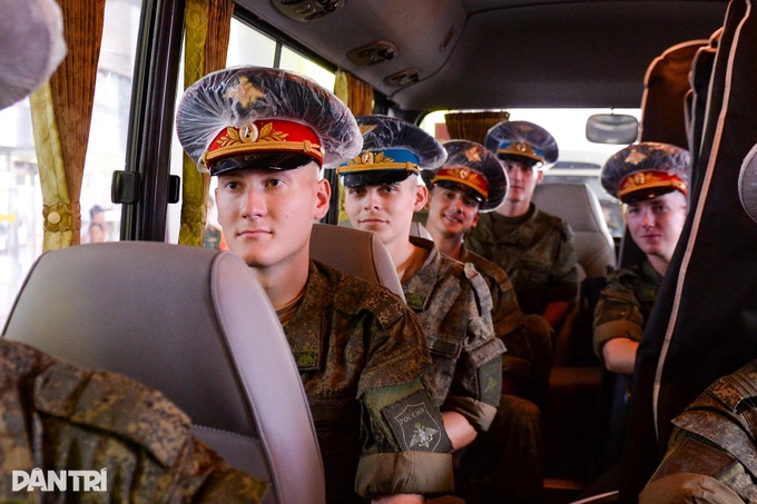 Russian military arrive in Hanoi for National Day parade - 5