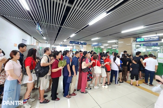 Free Hanoi bus and metro rides during National Day holiday - 1 Free Hanoi bus and metro rides during National Day holiday - 1