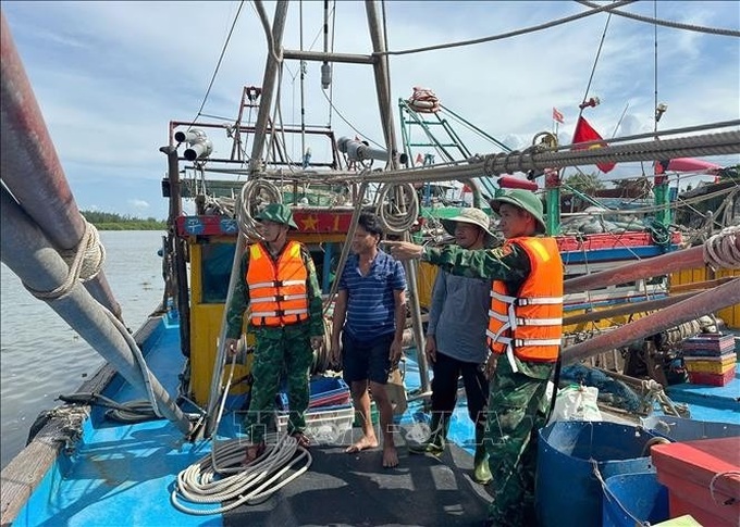 Central localities ban vessels from going to sea as Storm Kajiki approaches - 1 Central localities ban vessels from going to sea as Storm Kajiki approaches - 1