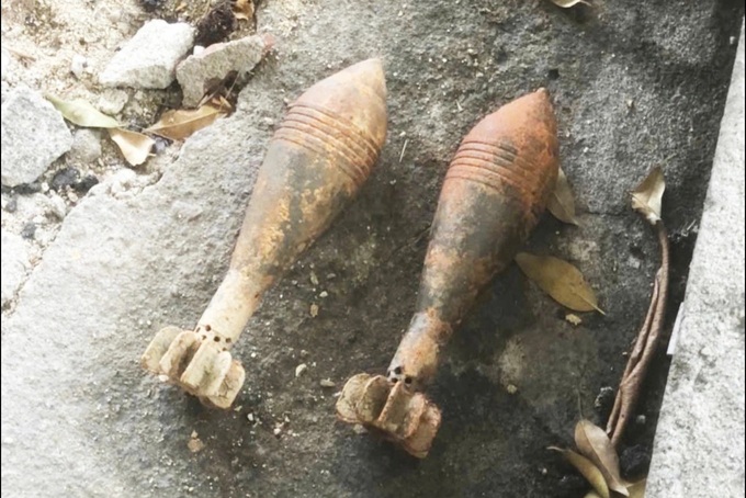 Unexploded mortar shells found in Quang Ngai river - 1 Unexploded mortar shells found in Quang Ngai river - 1