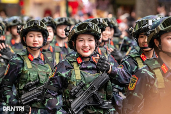 Vietnam stages final rehearsal for National Day parade - 17 Vietnam stages final rehearsal for National Day parade - 17