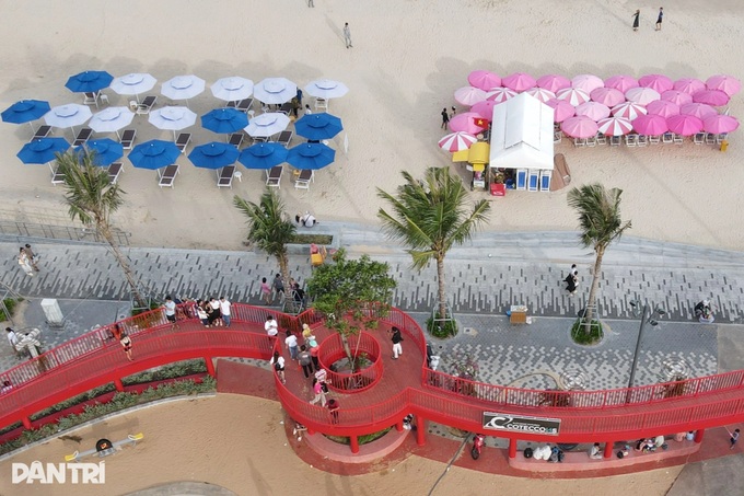 Newly opened tower and park in Vung Tau draw crowds - 10 Newly opened tower and park in Vung Tau draw crowds - 10