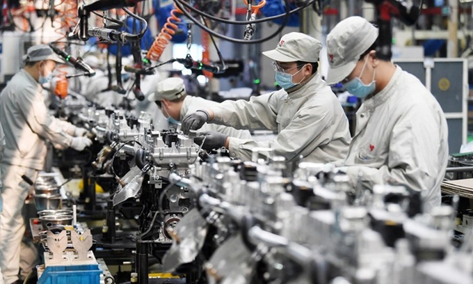 PMI holds at 50.4 in August despite tariff-driven drop in orders - 1 PMI holds at 50.4 in August despite tariff-driven drop in orders - 1