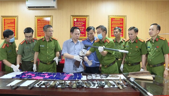 Thanh Hoa police ​b​ust three major cross-border drug rings - 1