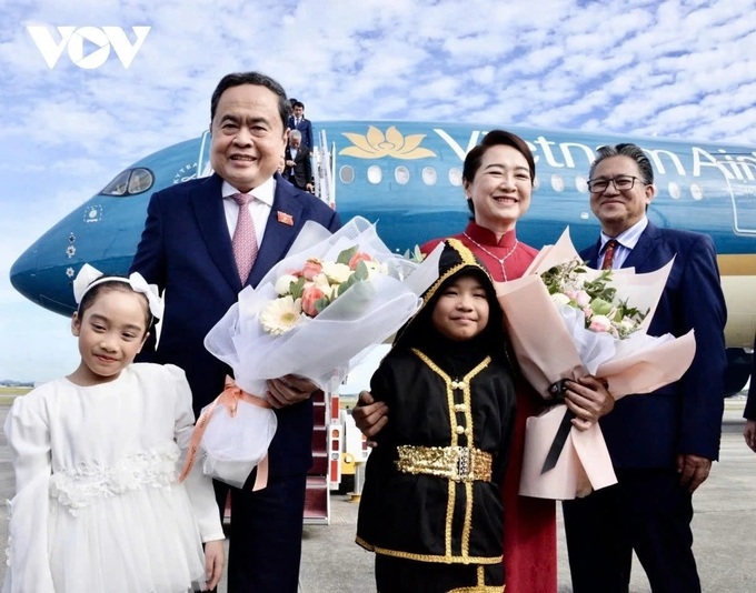 Top legislator Tran Thanh Man arrives in Malaysia for AIPA-46 - 1