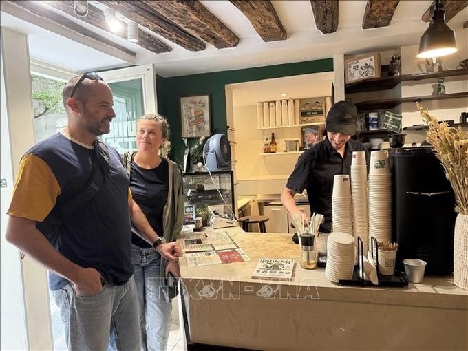 Vietnamese coffee wins over French consumers - 1