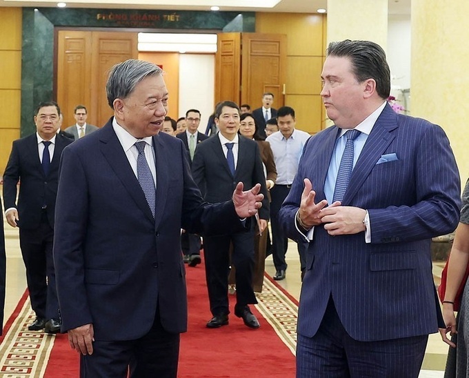 Vietnam to create more favourable conditions for US investors: Party chief - 1