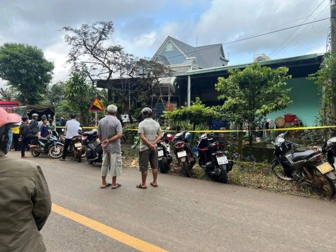 Couple and grandson found dead in suspected robbery in Dong Nai - 1
