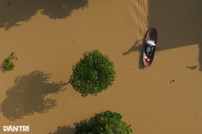 Bac Ninh braces for historical flooding - 11