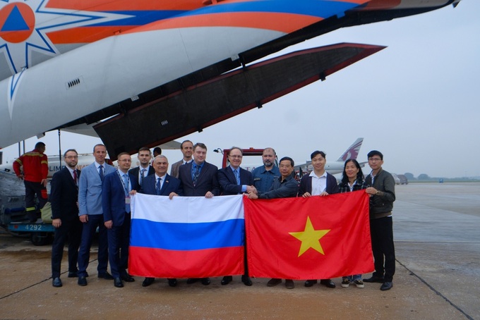 Russia sends 29 tonnes of relief to flood-hit Hue - 2