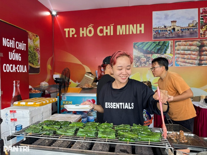 Specialties from across Vietnam showcased at Autumn Fair in Hanoi - 5 Specialties from across Vietnam showcased at Autumn Fair in Hanoi - 5