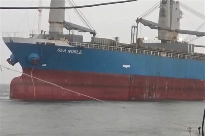 11 fishermen rescued after collision with cargo ship off Vung Tau coast - 1 11 fishermen rescued after collision with cargo ship off Vung Tau coast - 1