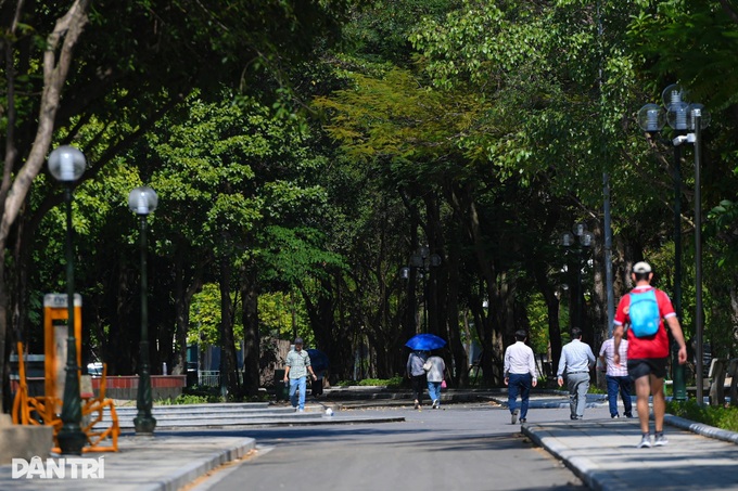 Hanoi park gets new look after eight-month upgrade - 8 Hanoi park gets new look after eight-month upgrade - 8