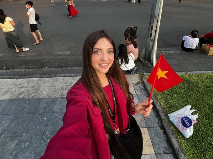 From lockdown to belonging: Russian woman making Vietnam home - 1