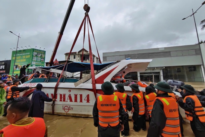 Prime minister orders all measures to rescue residents in flood zones - 3