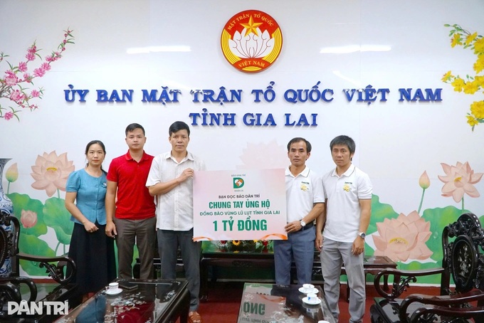 At least 72 dead, 13 missing in record floods in south central Vietnam - 4 At least 72 dead, 13 missing in record floods in south central Vietnam - 4