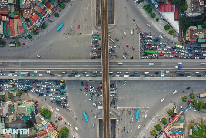 AI cameras in Hanoi detect over 1,000 traffic violations in seven days - 2 AI cameras in Hanoi detect over 1,000 traffic violations in seven days - 2