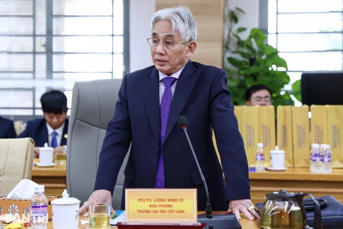 Dantri signs cooperation agreement with Cuu Long University - 2