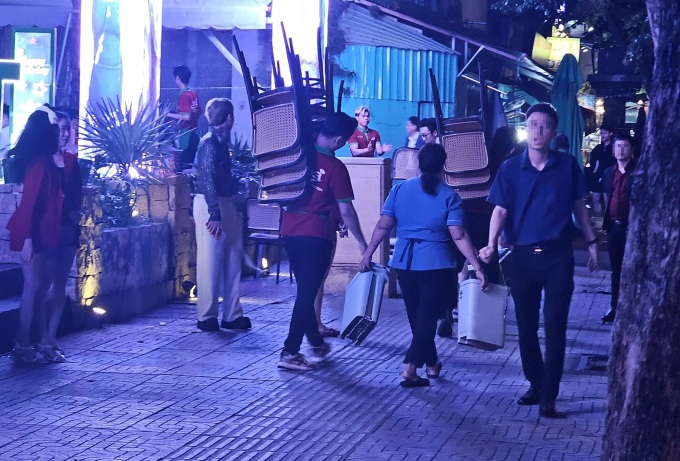 Ho Chi Minh City cracks down on sidewalk dining on Pham Van Dong - 3 Ho Chi Minh City cracks down on sidewalk dining on Pham Van Dong - 3