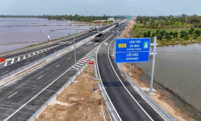 Vietnam exceeds 3,000km expressway target through decisive leadership - 1