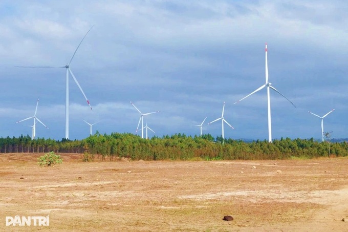 Gia Lai seeks investors for wind power projects - 1