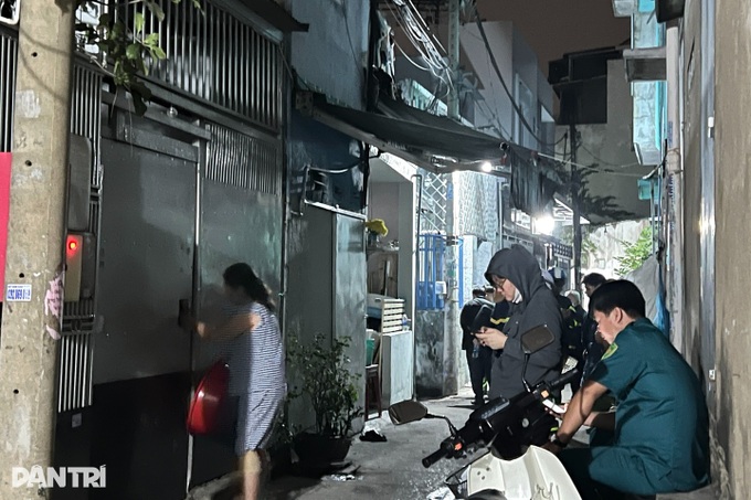 Fire in Ho Chi Minh City kills mother and two children - 2