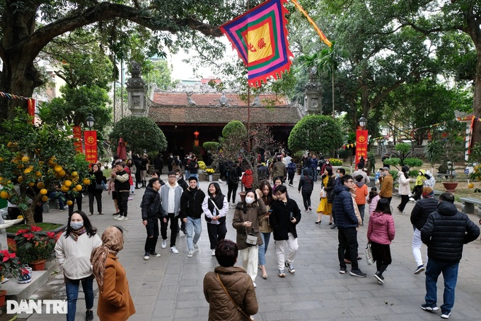 Hanoi offers free parking for Tet and spring festivals - 1