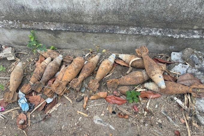 Mortar shells found near Quang Ngai home - 1 Mortar shells found near Quang Ngai home - 1