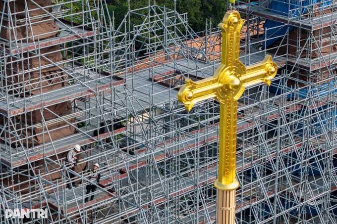 Saigon Notre-Dame Cathedral emerges after nearly a decade of restoration - 9 Saigon Notre-Dame Cathedral emerges after nearly a decade of restoration - 9