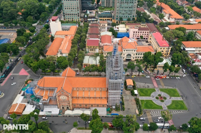 Saigon Notre-Dame Cathedral emerges after nearly a decade of restoration - 10 Saigon Notre-Dame Cathedral emerges after nearly a decade of restoration - 10